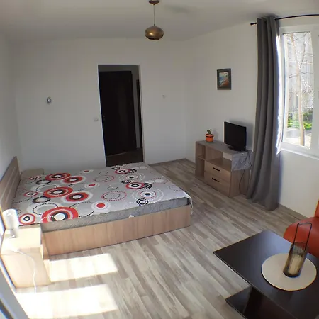 فندق مبيت وإفطار Sunshine Byala بايالا