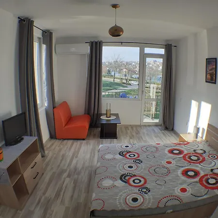 فندق مبيت وإفطار Sunshine Byala بايالا