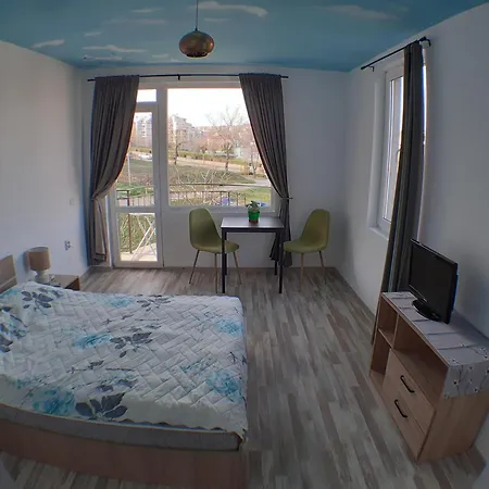 Sunshine Byala Нощувка със закуска (B & B)