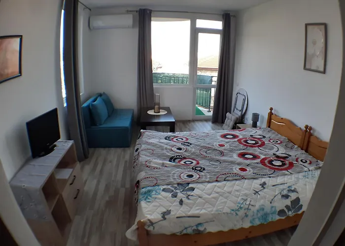 Sunshine Byala Нощувка със закуска (B & B)