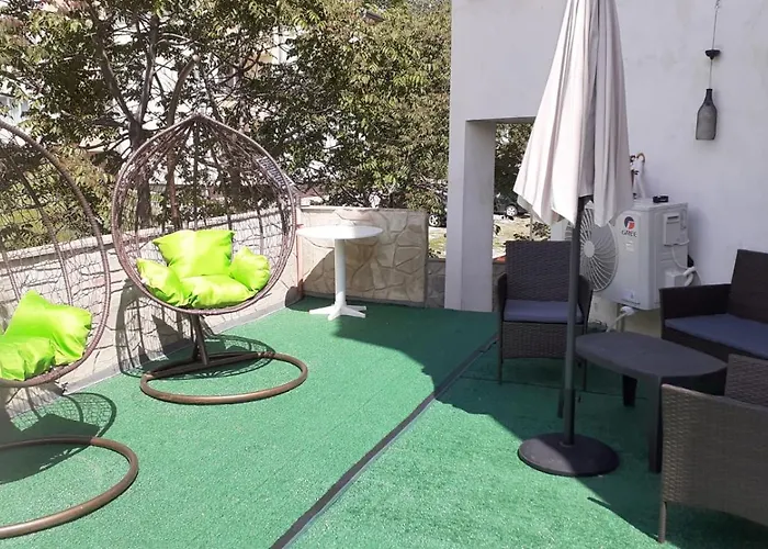 Sunshine Byala Нощувка със закуска (B & B)